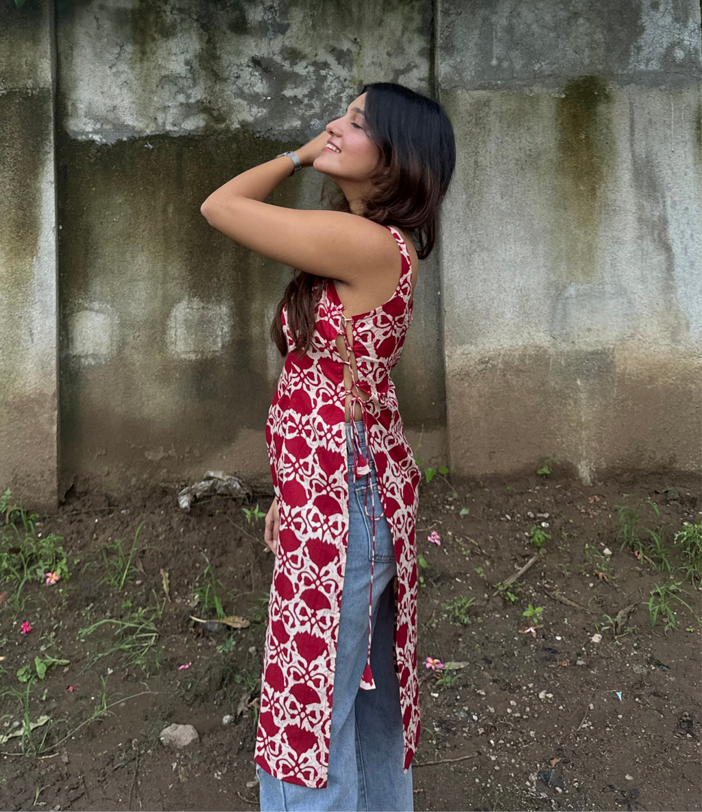 Kaira red