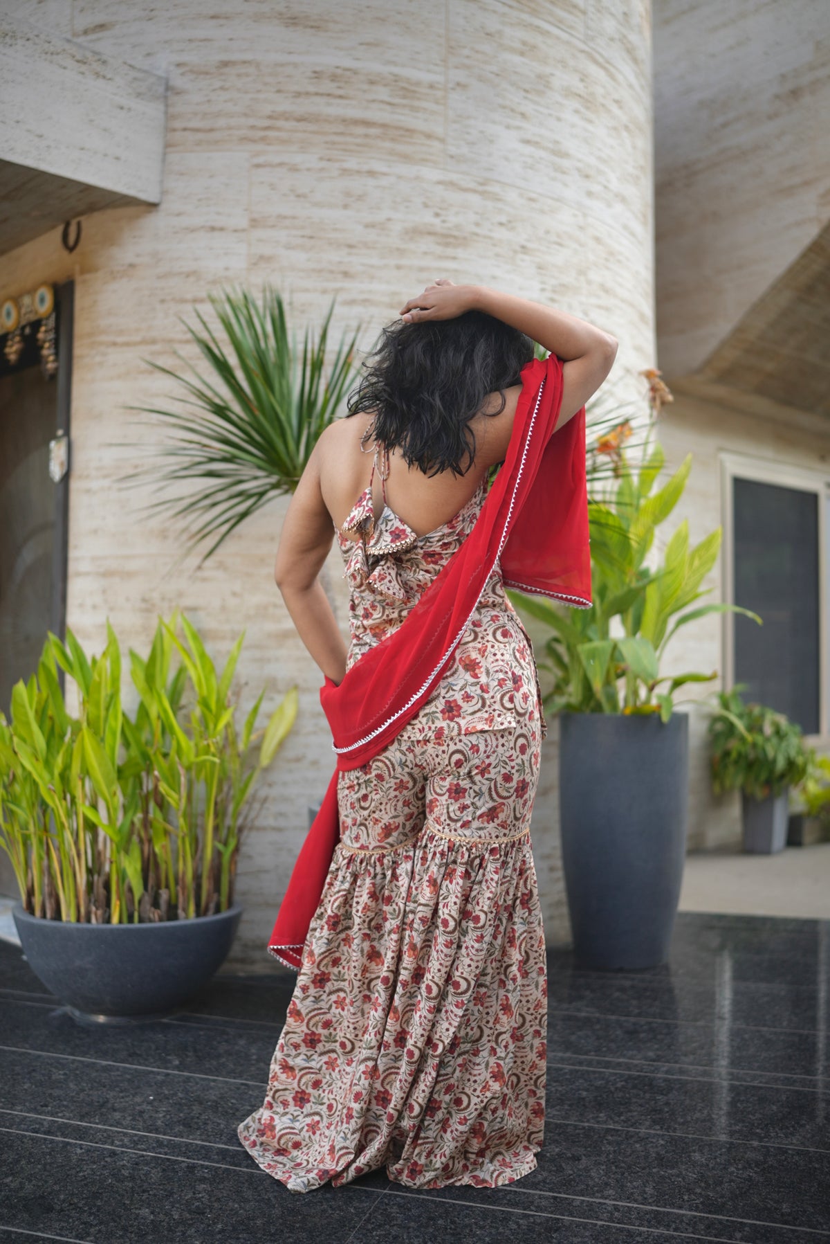 Laal Leher Kurti Sharara Dupatta Set