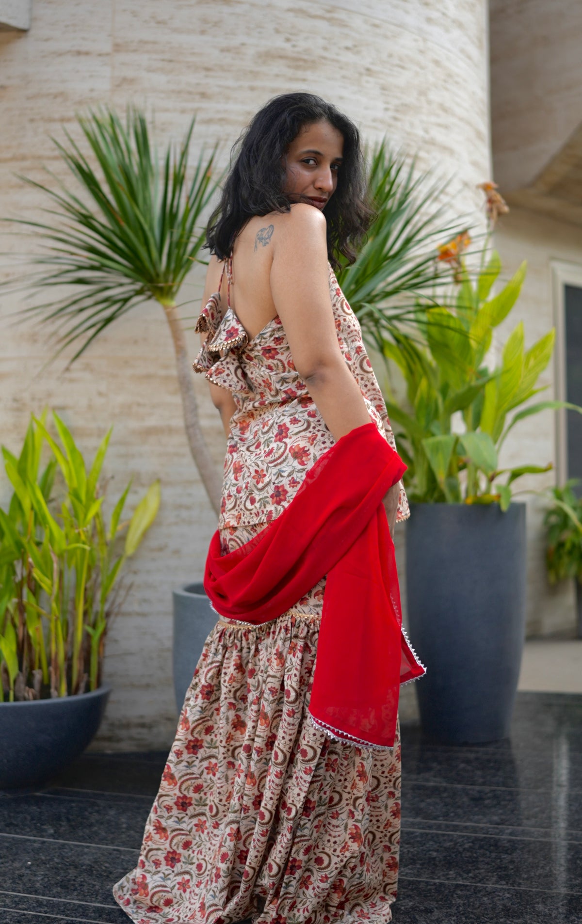 Laal Leher Kurti Sharara Dupatta Set