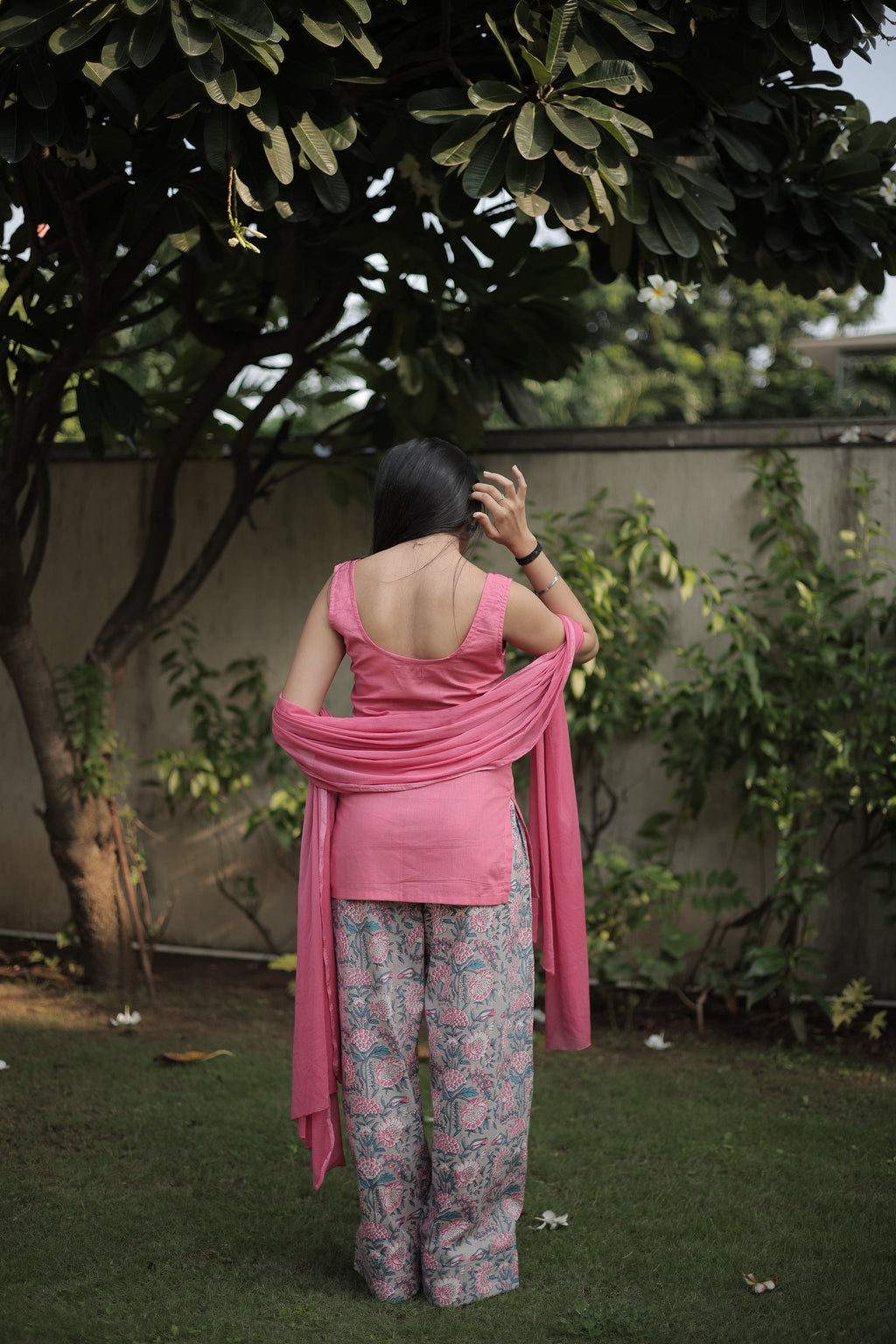 Peachy Meher Farshi Set