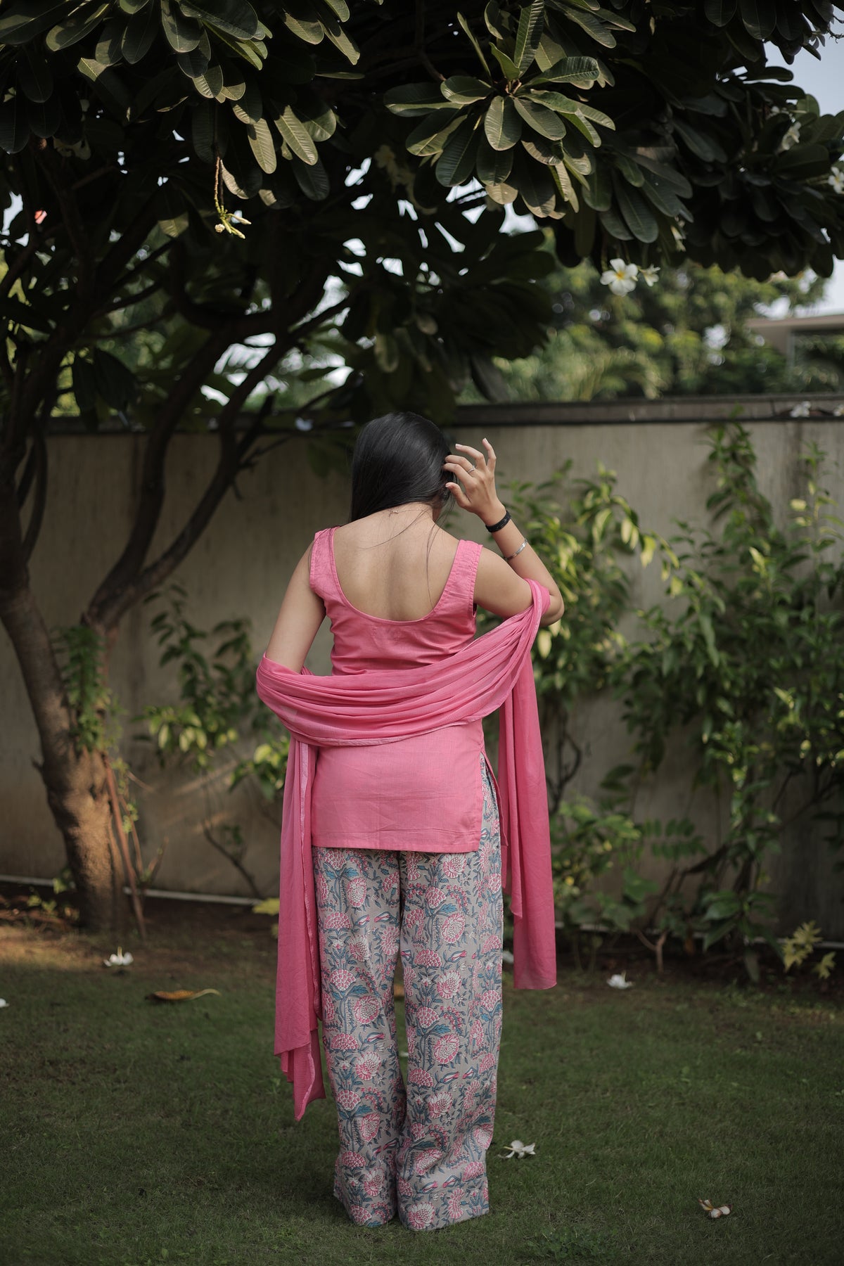 Peachy Meher Farshi Set