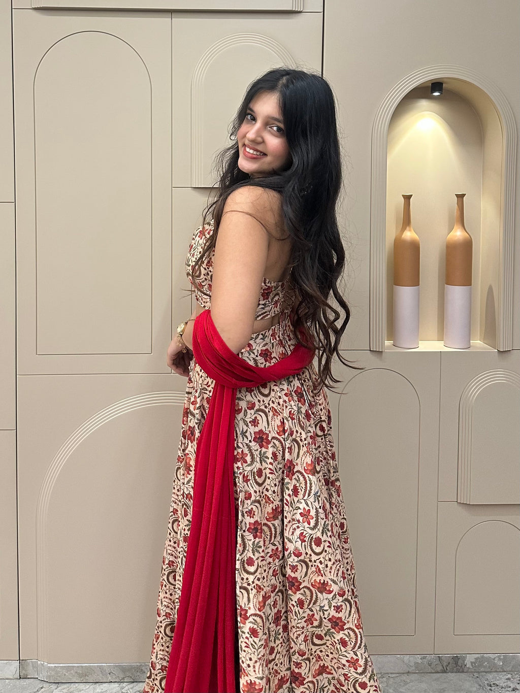 Laal Leher Skirt Set