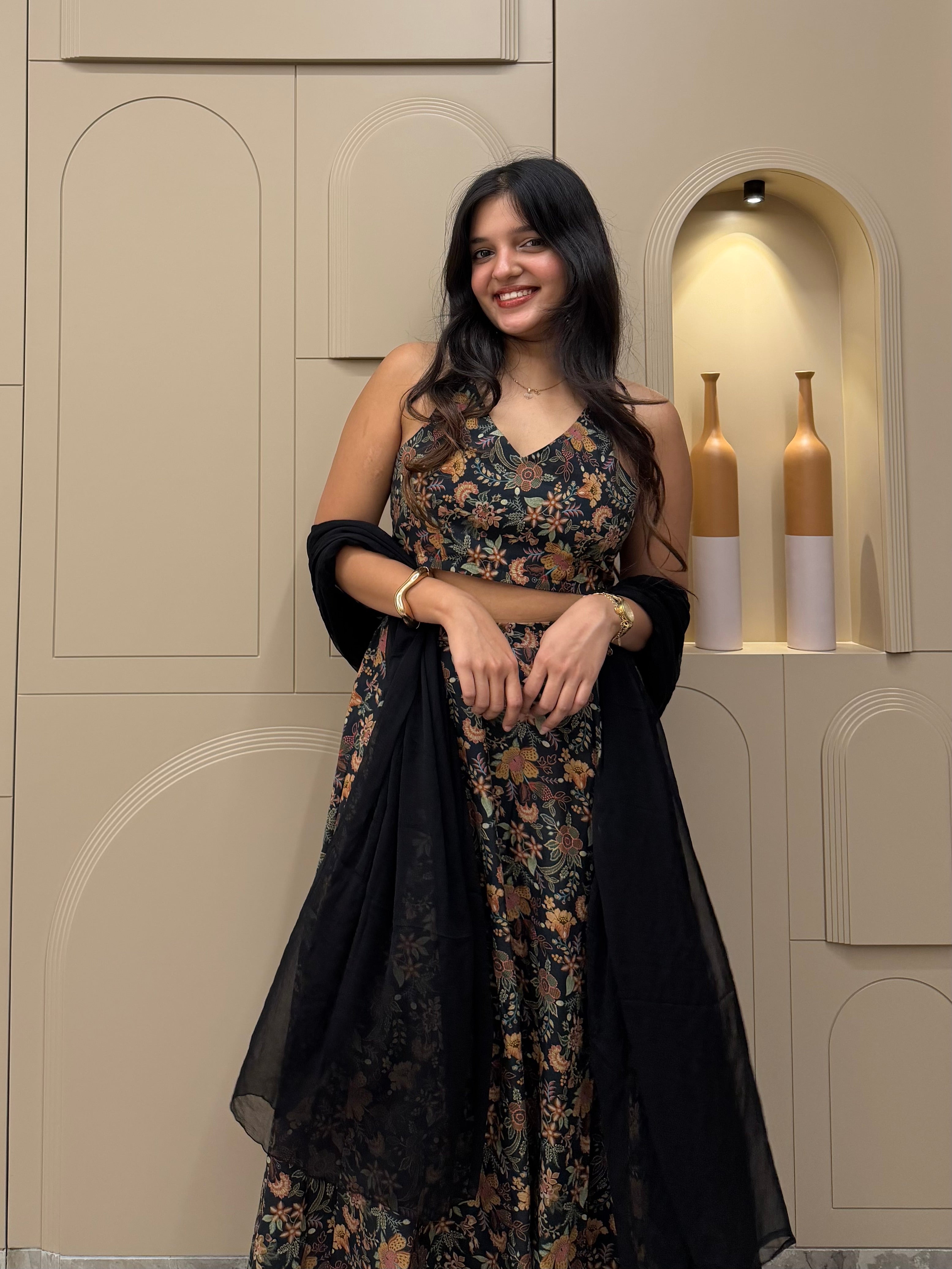 Kajal Leher Skirt Set