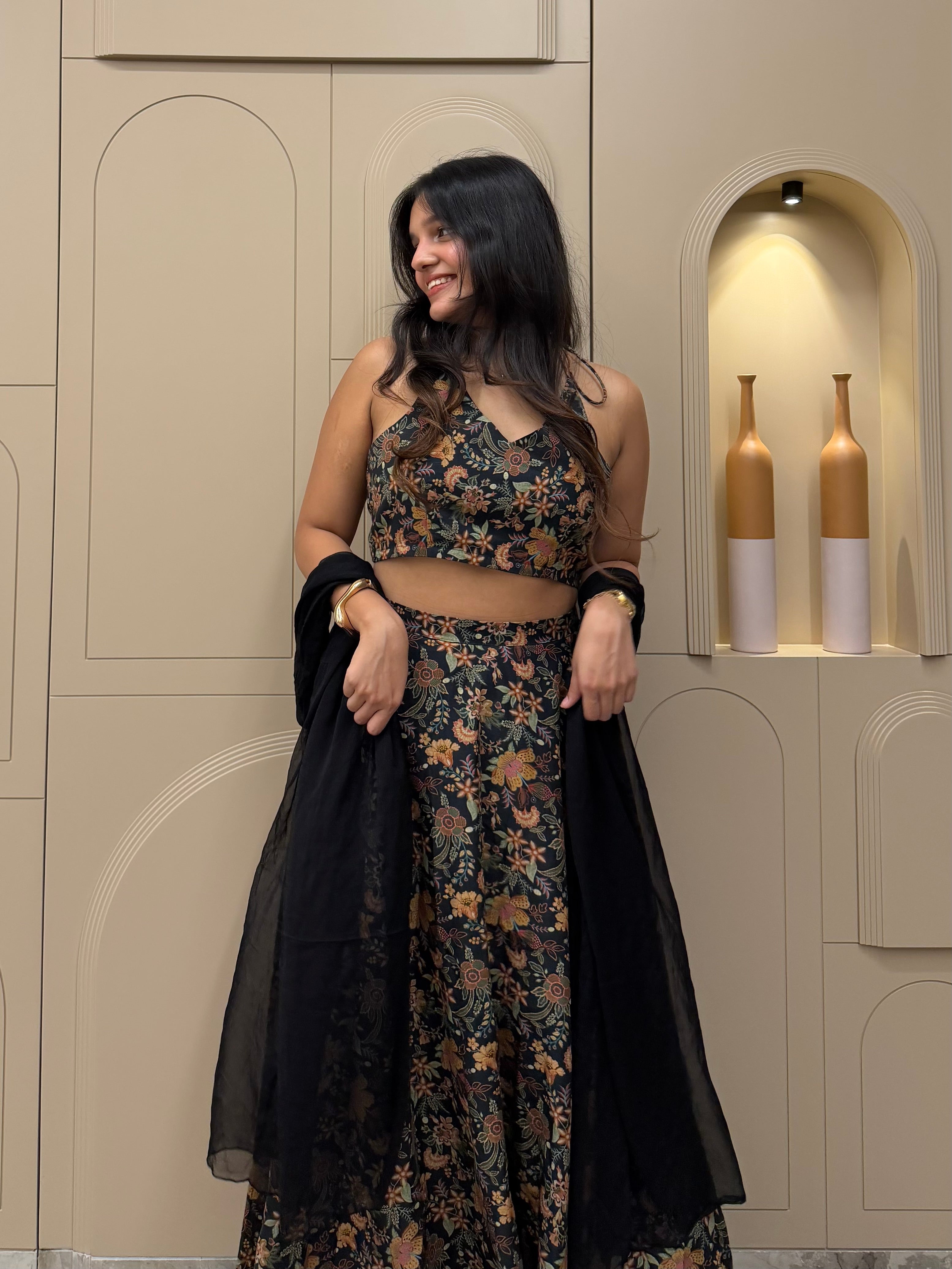 Kajal Leher Skirt Set